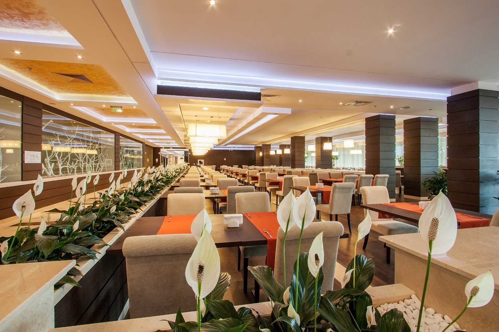 INTERNATIONAL_CASINO_TOWER__HOTEL_NISIPURILE_DE_AUR_BULGARIA_AIR_TOUR_TRAVEL